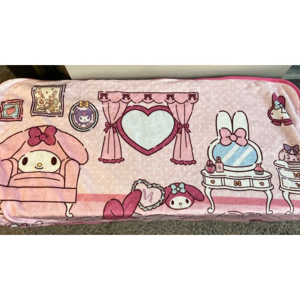 My Melody Sanrio Atari Kuji Lap Blanket Brand New Open Box US Seller